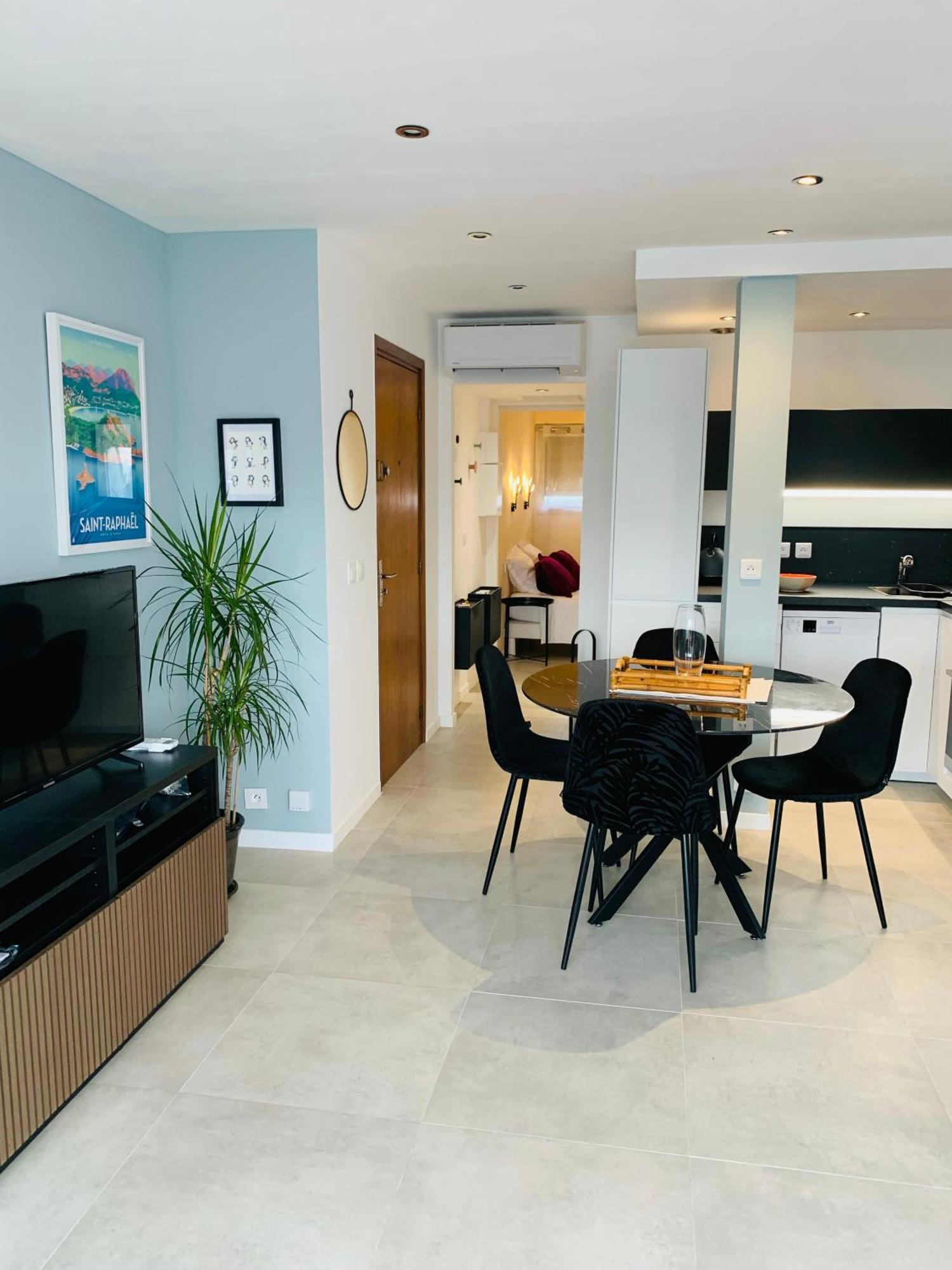 Appartement Saint-Raphael Luaran gambar